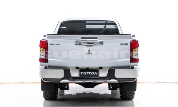 Buy Used Mitsubishi Triton White Car in Bangkok in Bangkok Buy Used Mitsubishi Triton White Car in Bangkok in Bangkok