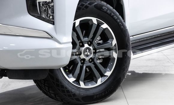 Buy Used Mitsubishi Triton White Car in Bangkok in Bangkok Buy Used Mitsubishi Triton White Car in Bangkok in Bangkok