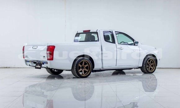 Buy Used Isuzu D-Max White Car in Bangkok in Bangkok Buy Used Isuzu D-Max White Car in Bangkok in Bangkok
