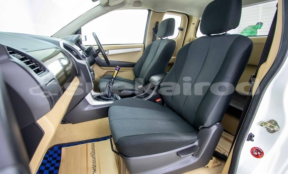 ซื้อ รถมือสอง Isuzu D–MAX ขาว รถยนต์ ใน %{เมือง} ใน กรุงเทพมหานคร ซื้อ รถมือสอง Isuzu D–MAX ขาว รถยนต์ ใน %{เมือง} ใน กรุงเทพมหานคร