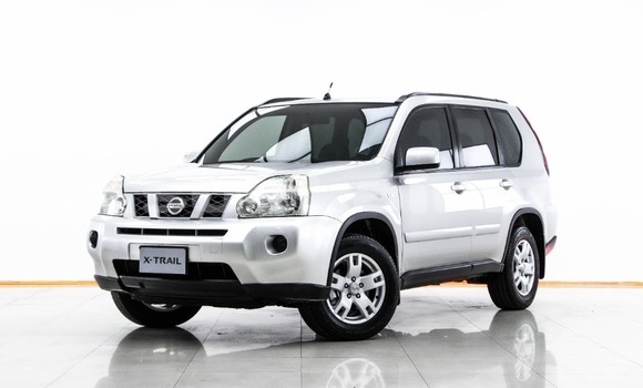 Buy Used Nissan X–Trail Silver Car in Bangkok in Bangkok
