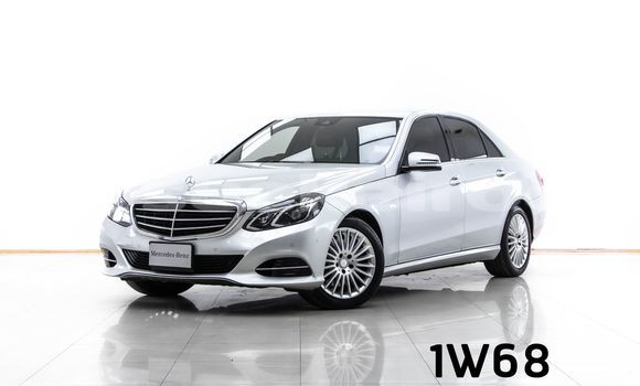 Buy Used Mercedes-Benz E-Classe Other Car in Bangkok in Bangkok Buy Used Mercedes-Benz E-Classe Other Car in Bangkok in Bangkok
