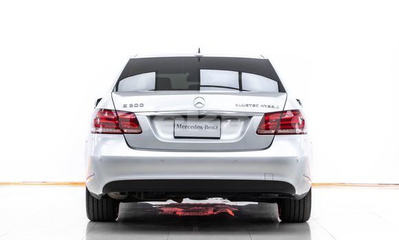 Buy Used Mercedes-Benz E-Classe Other Car in Bangkok in Bangkok Buy Used Mercedes-Benz E-Classe Other Car in Bangkok in Bangkok