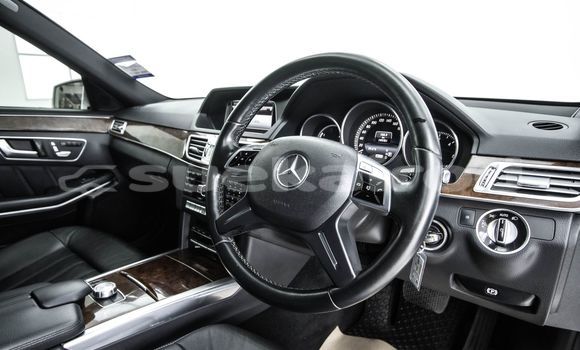 Buy Used Mercedes-Benz E-Classe Other Car in Bangkok in Bangkok Buy Used Mercedes-Benz E-Classe Other Car in Bangkok in Bangkok