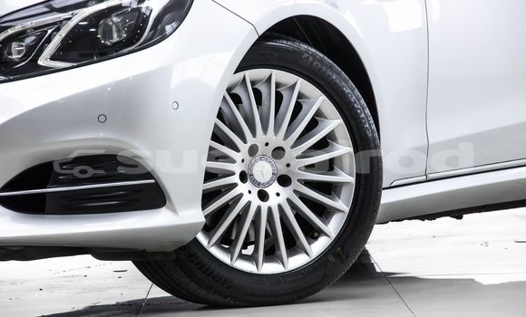 Buy Used Mercedes-Benz E-Classe Other Car in Bangkok in Bangkok Buy Used Mercedes-Benz E-Classe Other Car in Bangkok in Bangkok