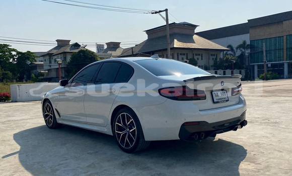 ซื้อ รถมือสอง BMW 5–Series ขาว รถยนต์ ใน %{เมือง} ใน กรุงเทพมหานคร ซื้อ รถมือสอง BMW 5–Series ขาว รถยนต์ ใน %{เมือง} ใน กรุงเทพมหานคร