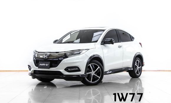 Buy Used Honda HR-V White Car in Bangkok in Bangkok Buy Used Honda HR-V White Car in Bangkok in Bangkok
