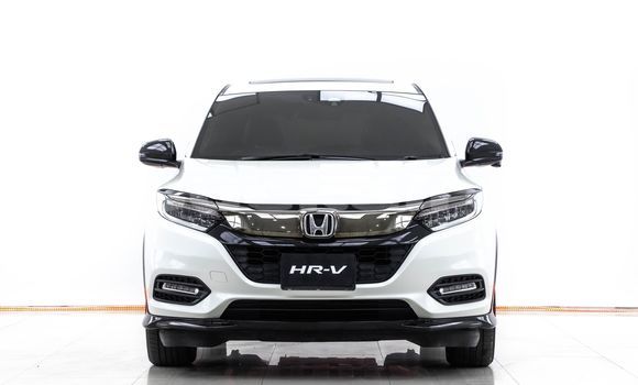 Buy Used Honda HR-V White Car in Bangkok in Bangkok Buy Used Honda HR-V White Car in Bangkok in Bangkok