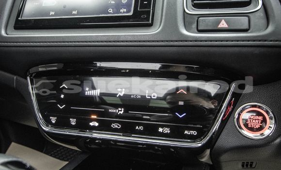 Buy Used Honda HR-V White Car in Bangkok in Bangkok Buy Used Honda HR-V White Car in Bangkok in Bangkok