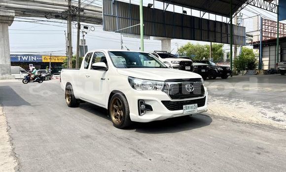 ซื้อ รถมือสอง Toyota Hiluxe Revo ขาว รถยนต์ ใน %{เมือง} ใน กรุงเทพมหานคร ซื้อ รถมือสอง Toyota Hiluxe Revo ขาว รถยนต์ ใน %{เมือง} ใน กรุงเทพมหานคร