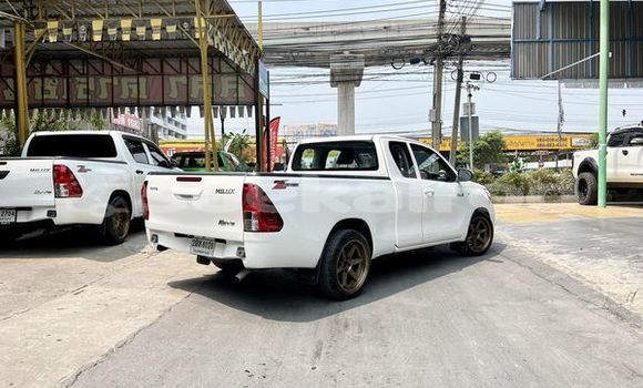 ซื้อ รถมือสอง Toyota Hiluxe Revo ขาว รถยนต์ ใน %{เมือง} ใน กรุงเทพมหานคร ซื้อ รถมือสอง Toyota Hiluxe Revo ขาว รถยนต์ ใน %{เมือง} ใน กรุงเทพมหานคร
