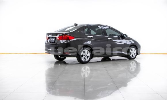 ซื้อ รถมือสอง Honda City สีน้ำตาล รถยนต์ ใน %{เมือง} ใน กรุงเทพมหานคร ซื้อ รถมือสอง Honda City สีน้ำตาล รถยนต์ ใน %{เมือง} ใน กรุงเทพมหานคร