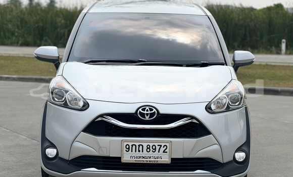 ซื้อ รถมือสอง Toyota Sienta อื่น ๆ รถยนต์ ใน %{เมือง} ใน กรุงเทพมหานคร ซื้อ รถมือสอง Toyota Sienta อื่น ๆ รถยนต์ ใน %{เมือง} ใน กรุงเทพมหานคร