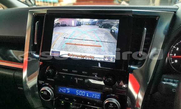 Buy Used Toyota Vellfire White Car in Bangkok in Bangkok Buy Used Toyota Vellfire White Car in Bangkok in Bangkok