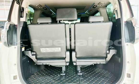 Buy Used Toyota Vellfire White Car in Bangkok in Bangkok Buy Used Toyota Vellfire White Car in Bangkok in Bangkok