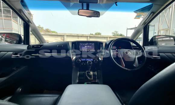 Buy Used Toyota Vellfire White Car in Bangkok in Bangkok Buy Used Toyota Vellfire White Car in Bangkok in Bangkok