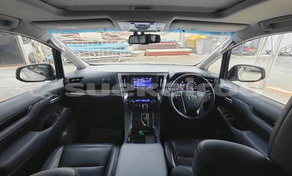 Buy Used Toyota Vellfire White Car in Bangkok in Bangkok Buy Used Toyota Vellfire White Car in Bangkok in Bangkok