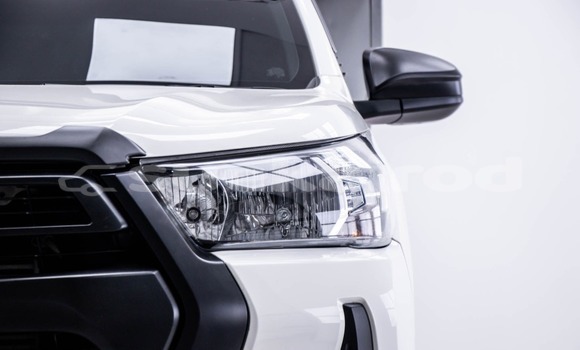 Buy Used Toyota Hiluxe Revo White Car in Bangkok in Bangkok Buy Used Toyota Hiluxe Revo White Car in Bangkok in Bangkok