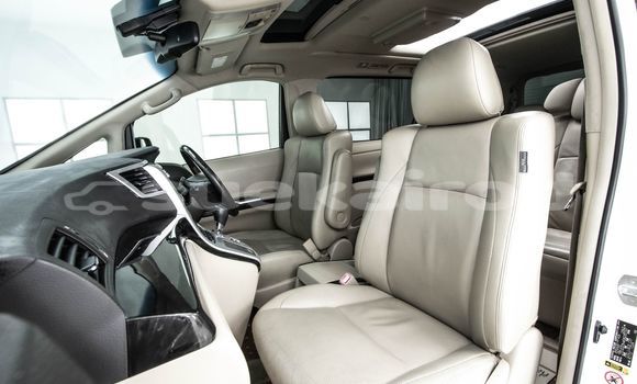 Buy Used Toyota Alphard White Car in Bangkok in Bangkok Buy Used Toyota Alphard White Car in Bangkok in Bangkok