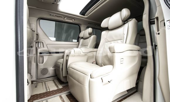 Buy Used Toyota Alphard White Car in Bangkok in Bangkok Buy Used Toyota Alphard White Car in Bangkok in Bangkok