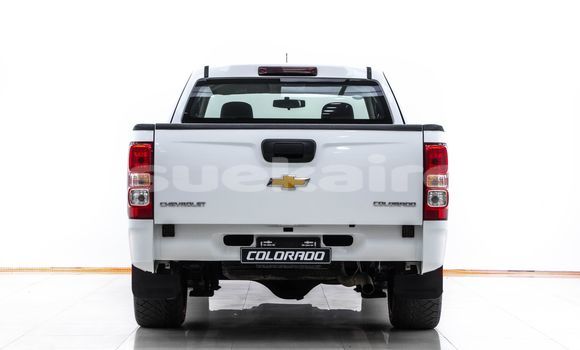 Buy Used Chevrolet Colorado White Car in Bangkok in Bangkok Buy Used Chevrolet Colorado White Car in Bangkok in Bangkok