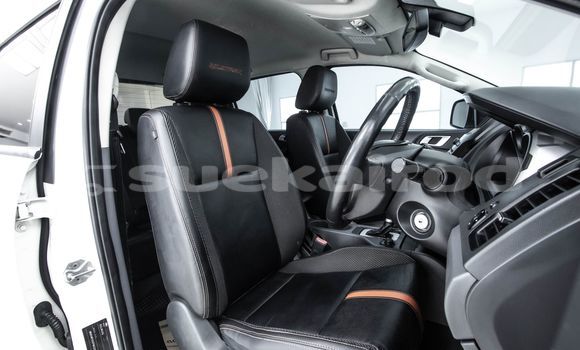 ซื้อ รถมือสอง Ford Ranger ขาว รถยนต์ ใน %{เมือง} ใน กรุงเทพมหานคร ซื้อ รถมือสอง Ford Ranger ขาว รถยนต์ ใน %{เมือง} ใน กรุงเทพมหานคร