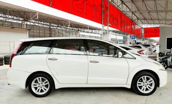 ซื้อ รถมือสอง Mitsubishi Space Wagon ขาว รถยนต์ ใน %{เมือง} ใน กรุงเทพมหานคร ซื้อ รถมือสอง Mitsubishi Space Wagon ขาว รถยนต์ ใน %{เมือง} ใน กรุงเทพมหานคร