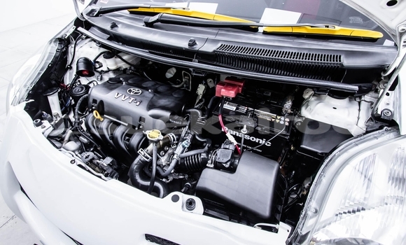 Buy Used Toyota Yaris White Car in Bangkok in Bangkok Buy Used Toyota Yaris White Car in Bangkok in Bangkok