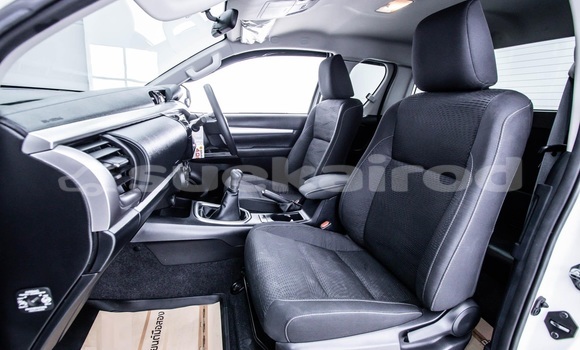 Buy Used Toyota Hiluxe Revo White Car in Bangkok in Bangkok Buy Used Toyota Hiluxe Revo White Car in Bangkok in Bangkok