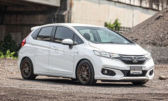 ซื้อ รถมือสอง Honda Jazz ขาว รถยนต์ ใน %{เมือง} ใน กรุงเทพมหานคร ซื้อ รถมือสอง Honda Jazz ขาว รถยนต์ ใน %{เมือง} ใน กรุงเทพมหานคร