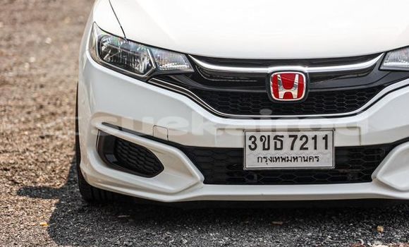 ซื้อ รถมือสอง Honda Jazz ขาว รถยนต์ ใน %{เมือง} ใน กรุงเทพมหานคร ซื้อ รถมือสอง Honda Jazz ขาว รถยนต์ ใน %{เมือง} ใน กรุงเทพมหานคร