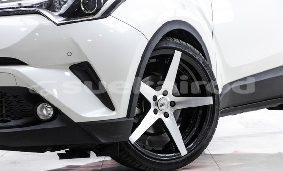 Buy Used Toyota C-HR White Car in Bangkok in Bangkok Buy Used Toyota C-HR White Car in Bangkok in Bangkok