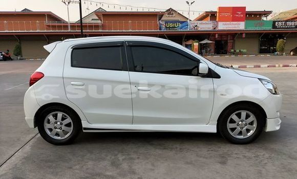ซื้อ รถมือสอง Mitsubishi Mirage ขาว รถยนต์ ใน %{เมือง} ใน กรุงเทพมหานคร ซื้อ รถมือสอง Mitsubishi Mirage ขาว รถยนต์ ใน %{เมือง} ใน กรุงเทพมหานคร