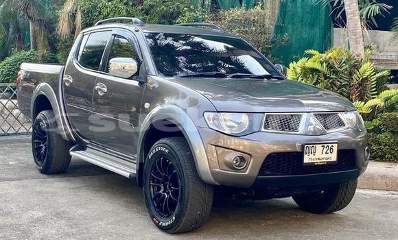ซื้อ รถมือสอง Mitsubishi Triton สีดำ รถยนต์ ใน %{เมือง} ใน กรุงเทพมหานคร ซื้อ รถมือสอง Mitsubishi Triton สีดำ รถยนต์ ใน %{เมือง} ใน กรุงเทพมหานคร