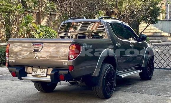 ซื้อ รถมือสอง Mitsubishi Triton สีดำ รถยนต์ ใน %{เมือง} ใน กรุงเทพมหานคร ซื้อ รถมือสอง Mitsubishi Triton สีดำ รถยนต์ ใน %{เมือง} ใน กรุงเทพมหานคร