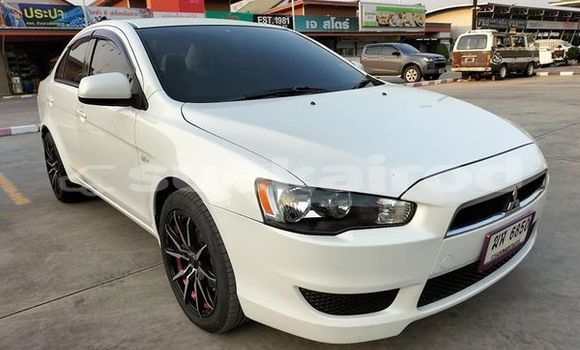 ซื้อ รถมือสอง Mitsubishi Lancer ขาว รถยนต์ ใน %{เมือง} ใน กรุงเทพมหานคร ซื้อ รถมือสอง Mitsubishi Lancer ขาว รถยนต์ ใน %{เมือง} ใน กรุงเทพมหานคร