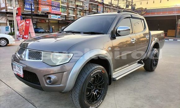 ซื้อ รถมือสอง Mitsubishi Triton สีดำ รถยนต์ ใน %{เมือง} ใน กรุงเทพมหานคร ซื้อ รถมือสอง Mitsubishi Triton สีดำ รถยนต์ ใน %{เมือง} ใน กรุงเทพมหานคร