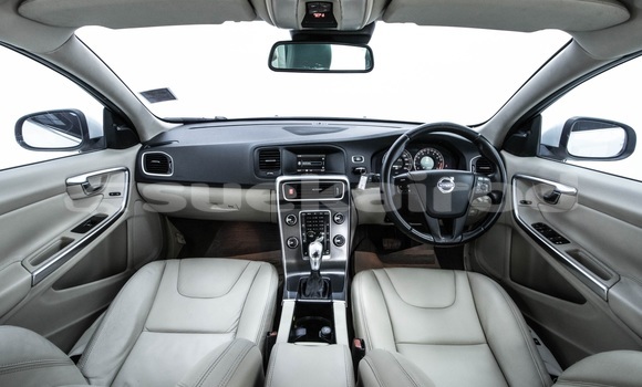 ซื้อ รถมือสอง Volvo V60 ขาว รถยนต์ ใน %{เมือง} ใน กรุงเทพมหานคร ซื้อ รถมือสอง Volvo V60 ขาว รถยนต์ ใน %{เมือง} ใน กรุงเทพมหานคร