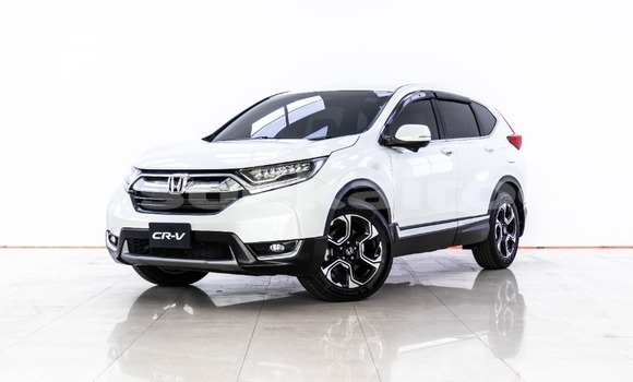 Buy Used Honda CR-V White Car in Bangkok in Bangkok