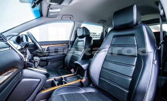 Buy Used Honda CR-V White Car in Bangkok in Bangkok Buy Used Honda CR-V White Car in Bangkok in Bangkok