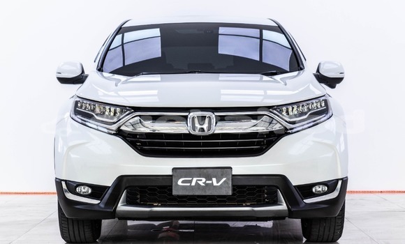 Buy Used Honda CR-V White Car in Bangkok in Bangkok Buy Used Honda CR-V White Car in Bangkok in Bangkok