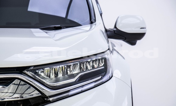 Buy Used Honda CR-V White Car in Bangkok in Bangkok Buy Used Honda CR-V White Car in Bangkok in Bangkok