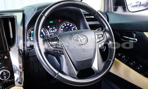 Buy Used Toyota Alphard White Car in Bangkok in Bangkok Buy Used Toyota Alphard White Car in Bangkok in Bangkok