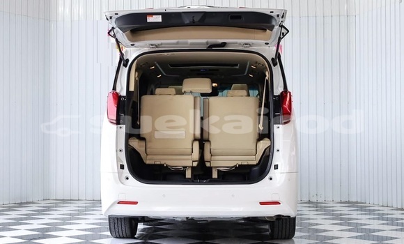 Buy Used Toyota Alphard White Car in Bangkok in Bangkok Buy Used Toyota Alphard White Car in Bangkok in Bangkok