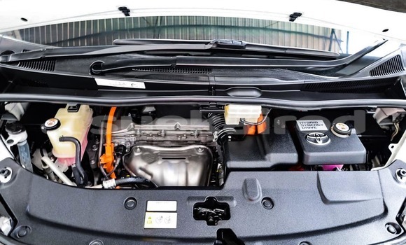 Buy Used Toyota Alphard White Car in Bangkok in Bangkok Buy Used Toyota Alphard White Car in Bangkok in Bangkok