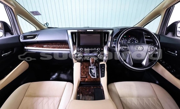 Buy Used Toyota Alphard White Car in Bangkok in Bangkok Buy Used Toyota Alphard White Car in Bangkok in Bangkok