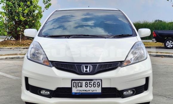 ซื้อ รถมือสอง Honda Jazz ขาว รถยนต์ ใน %{เมือง} ใน กรุงเทพมหานคร ซื้อ รถมือสอง Honda Jazz ขาว รถยนต์ ใน %{เมือง} ใน กรุงเทพมหานคร