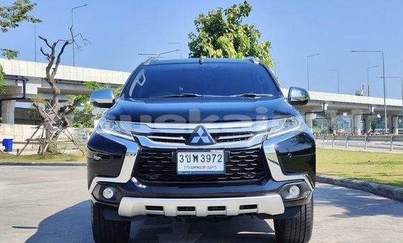 ซื้อ รถมือสอง Mitsubishi Pajero สีดำ รถยนต์ ใน %{เมือง} ใน กรุงเทพมหานคร ซื้อ รถมือสอง Mitsubishi Pajero สีดำ รถยนต์ ใน %{เมือง} ใน กรุงเทพมหานคร