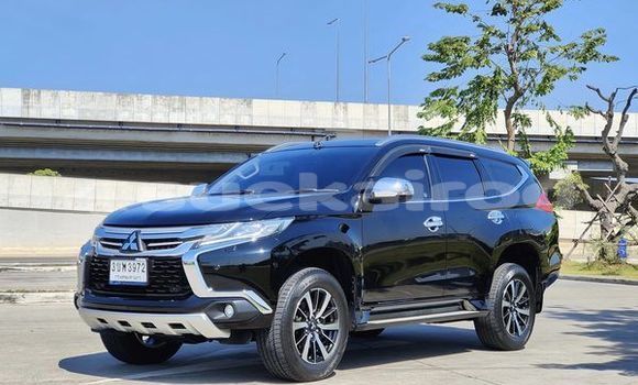 ซื้อ รถมือสอง Mitsubishi Pajero สีดำ รถยนต์ ใน %{เมือง} ใน กรุงเทพมหานคร ซื้อ รถมือสอง Mitsubishi Pajero สีดำ รถยนต์ ใน %{เมือง} ใน กรุงเทพมหานคร