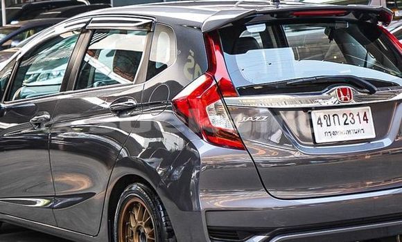 ซื้อ รถมือสอง Honda Jazz เงิน รถยนต์ ใน %{เมือง} ใน กรุงเทพมหานคร ซื้อ รถมือสอง Honda Jazz เงิน รถยนต์ ใน %{เมือง} ใน กรุงเทพมหานคร